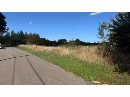 très beau terrain à deux pas du nouvel hôpital de houdemont