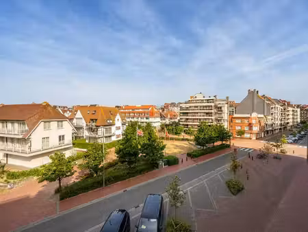 agréables appartements comprenant une chambre  des terrasse