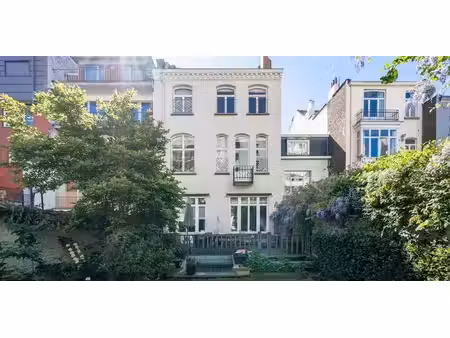 maison à vendre à woluwe-saint-lambert pour € 1.475.000 avec 8 chambres à coucher