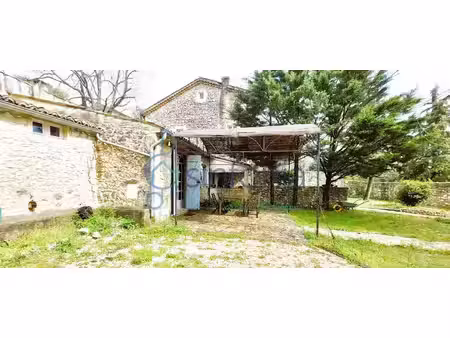 vente maison 7 pièces 140 m² à lussan (30580)  395 000 €