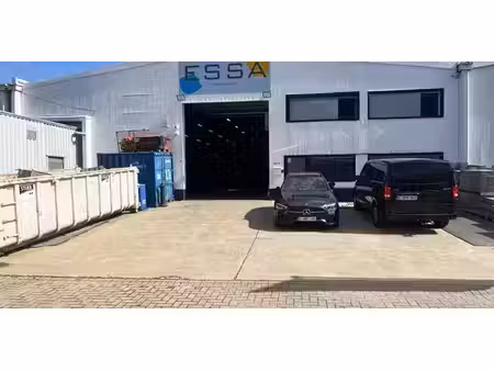 bâtiment d’entreprise à louer à merksem pour € 5.500