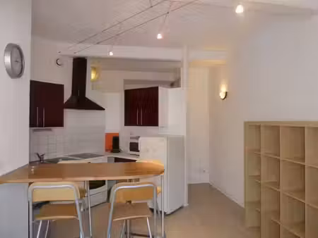 location appartement 2 pièces 46 m² à riom (63200)