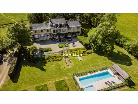 maison de luxe à vendre à parisot