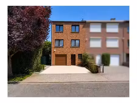 maison à vendre avec terrasse et jardin   waterloo (vbe64993)