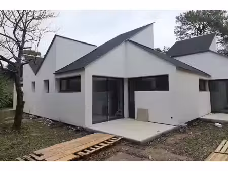 maison meschers proche plage.