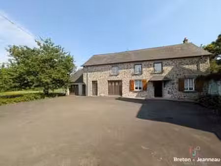 vente maison à évron (53600) : à vendre / 93m² évron