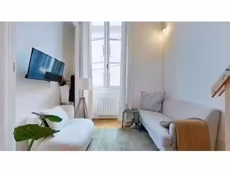 location appartement 1 pièce 27 m² à lyon 1 (69001)