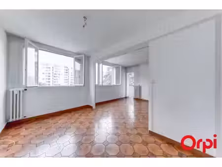 vente appartement 4 pièces 64 m² à villeurbanne (69100)  170 000 €
