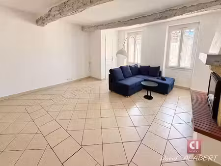 vente appartement 5 pièces 91.23 m² à garéoult (83136)  222 000 €