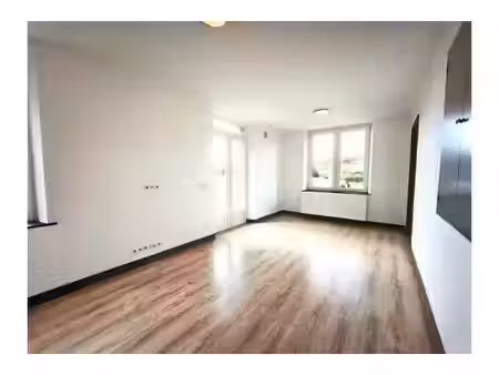 appartement à louer avec 1 chambre   heer (vbe65265)