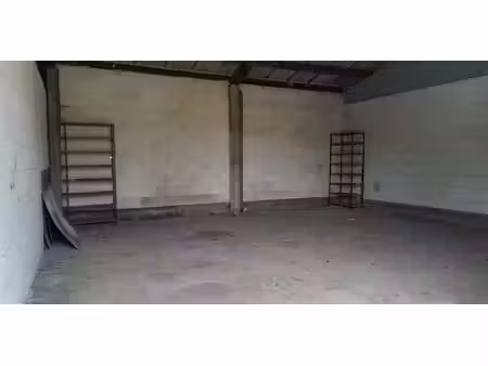 garage à louer à staden pour € 135