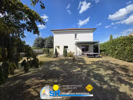 hauteurs de roussillon maison familiale avec possibilité d