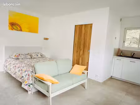 studio neuf meublé au calme sur copropriété