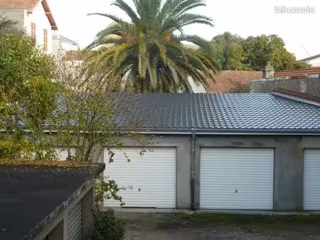 location garage quartier lawrence pau