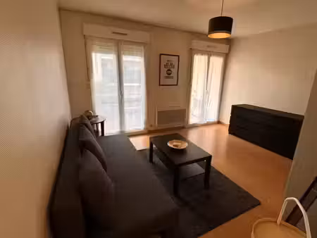 location appartement 1 pièce 20 m² à pontault-combault (77340)