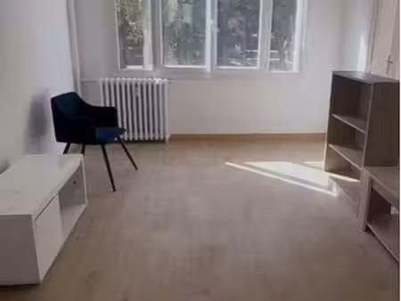 f2 meublé à louer