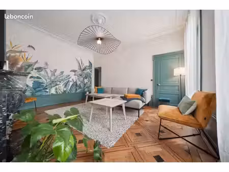 t4 meublé 104 m² – terrasse couverte 20 m² – hypercentre