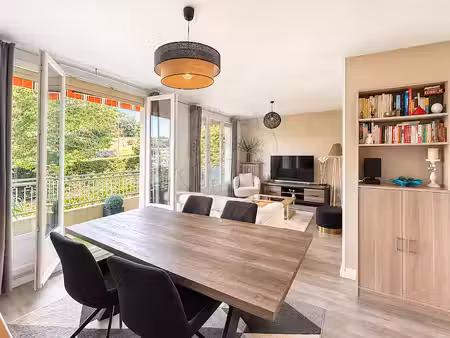 vente appartement 4 pièces 65 m² à pierre-benite (69310)  230 000 €