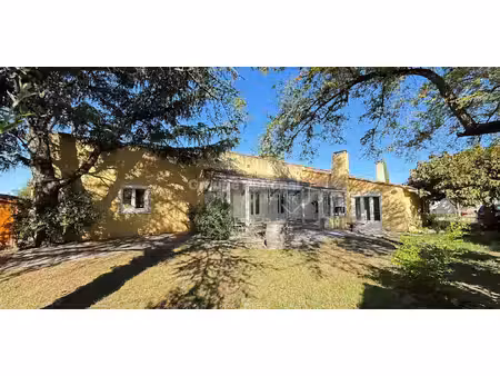 villa avec jardin et terrasse monteux (84)