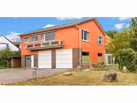 maison exceptionnelle à vendre à schulen pour € 338.000 avec 4 chambres à coucher