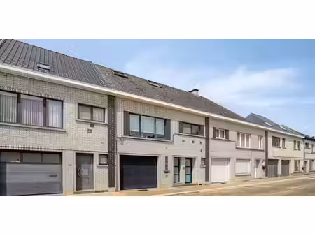 sous option - maison à vendre à nederbrakel avec 4 chambres à coucher