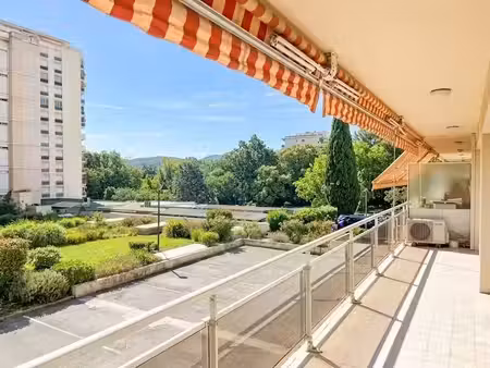 vente appartement 4 pièces 93 m² à aix-en-provence (13090)  525 000 €