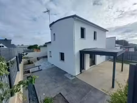 vente maison à janzé (35150) : à vendre / 83m² janzé