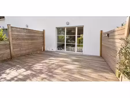 en exclusivité  appartement / maison avec terrasse cave et p