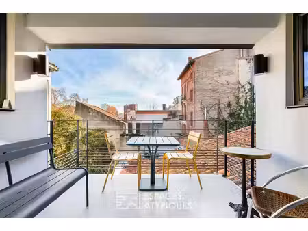 appartement d'exception avec terrasse au coeur des carmes