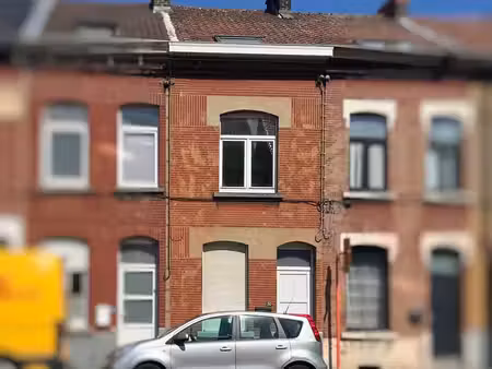 a rénover - maison 2 façades  4 chambres avec jardin