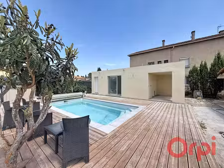 rare sur le secteur – plain-pied 4 faces  piscine et 820 m² de terrain