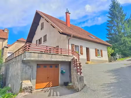 maison saint hippolyte 12 pièces 190 m2  terrain de 338m2 avec grande terrasse
