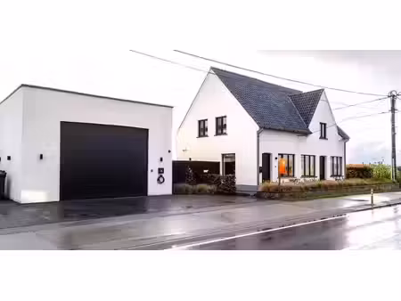 usage mixte à vendre à oedelem pour € 689.000 avec 5 chambres à coucher