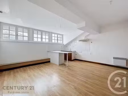 appartement f1 à louer - 1 pièce - 27 40 m2 - montrejeau - 31 - midi-pyrenees