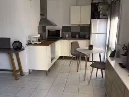 location appartement t1 à vaires-sur-marne (77360) : à louer t1 / 30m² vaires-sur-marne