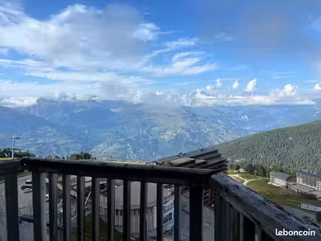studio meublé rénové – la plagne 2000 – 5 couchages – disponible immédiatement