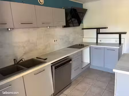 t5 dans grange rénovée