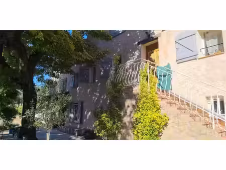 maison avec piscine et terrasse cotignac (83)