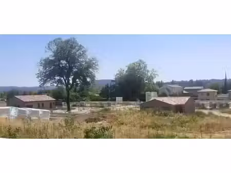 vente terrain 711 m² à montelimar (26200)  124 900 €