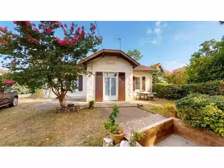 maison de luxe à vendre dans le quartier les sables
