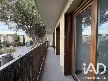 location appartement 2 pièces 52 m² à aix-en-provence (13090)  1 130 €