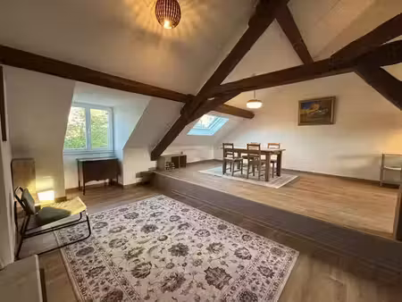 location meublée appartement 2 pièces 84 m² à ferney-voltaire (01210)  1 600 €