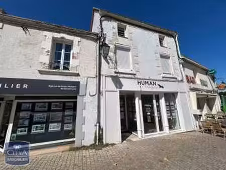 location appartement t1 à saint-philbert-de-grand-lieu (44310) : à louer t1 / 19m² saint-p