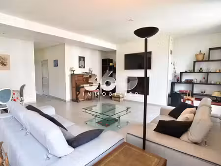 vente appartement 4 pièces 202 m² aix-les-bains (73100)