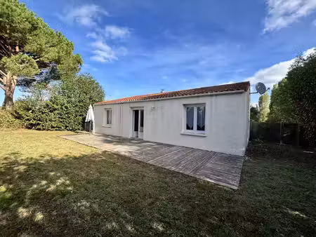 location maison 3 pièces 69 m² à vergeroux (17300)
