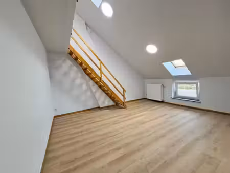 appartement 1ch  charleroi  lumineux  epc c