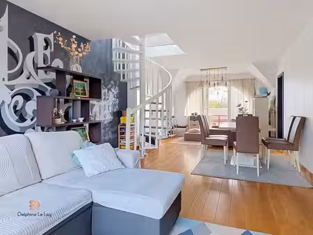 duplex 3 chb + 1 bureau avec terrasse et jardin commun !