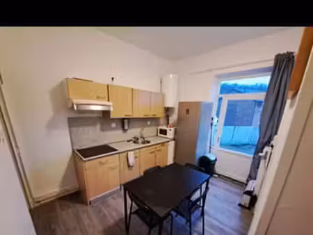 1 kot meublé + internet