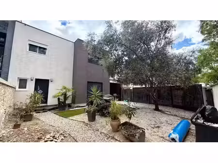 location maison 5 pièces 156.7 m² à champigny-sur-marne (94500)  2 400 €