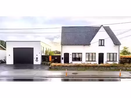 usage mixte à vendre à sijsele pour € 689.000 avec 5 chambres à coucher